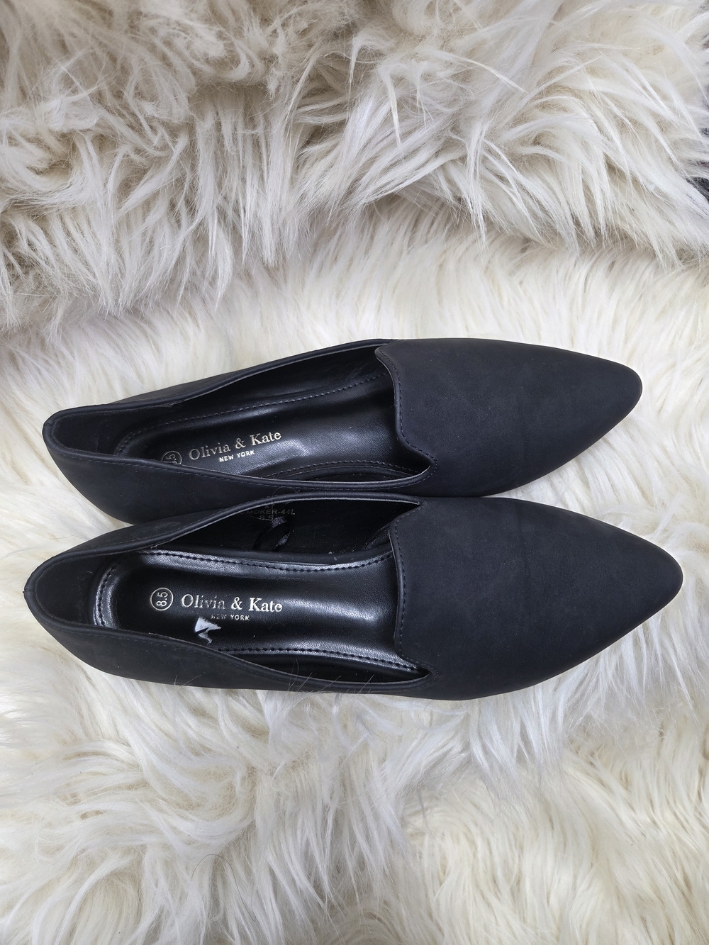 Olivia & Kate Black Pointed Slip-On Loafers